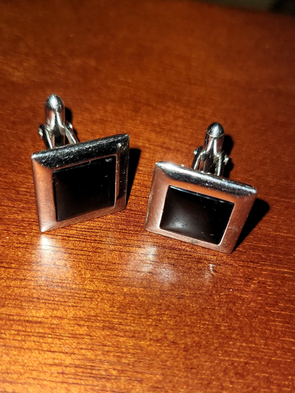 Mid-Century Cufflinks. Silver-tone And Onyx Cufflinks. Signed SWANK